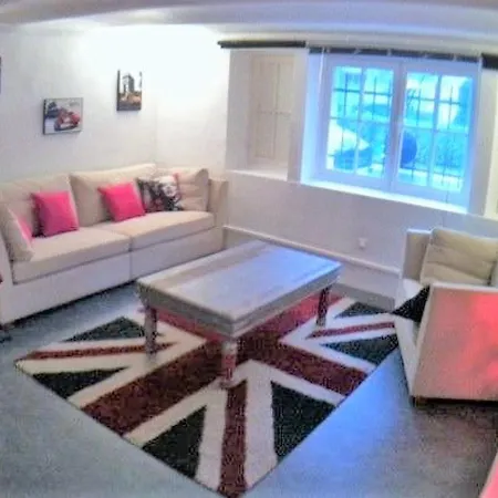 villa Rue Velasquez