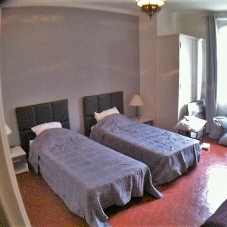 villa Rue Velasquez * Cannes