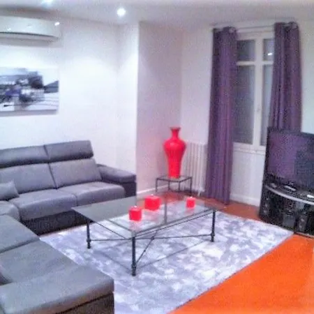 villa Rue Velasquez